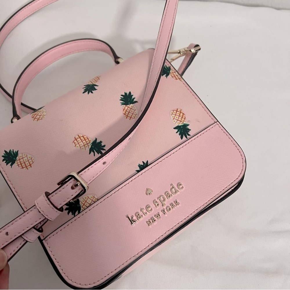 Kate Spade Staci Square Flap Pineapple Crossbody Purse EUC Travel, Casual, Work